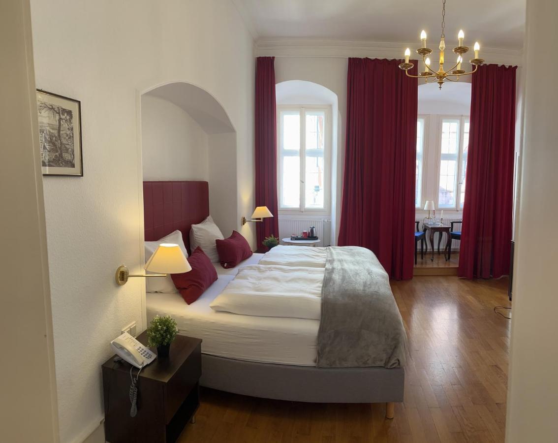 Hotel Zum Ritter St. Georg Heidelberg Bagian luar foto