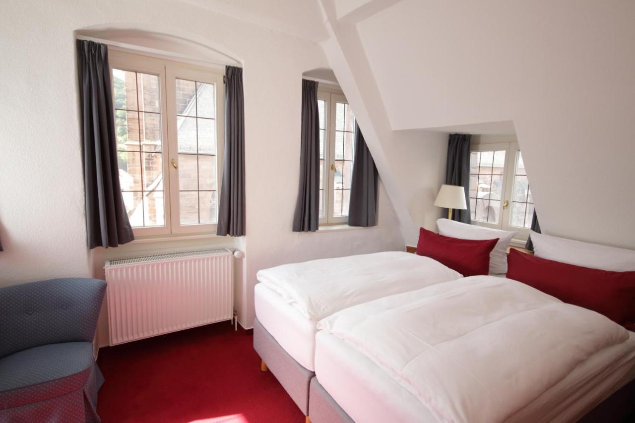 Hotel Zum Ritter St. Georg Heidelberg Bagian luar foto