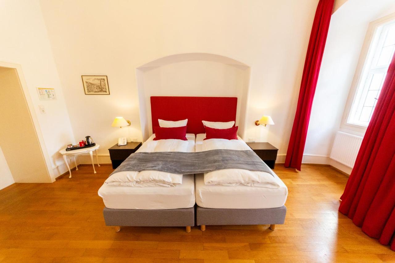 Hotel Zum Ritter St. Georg Heidelberg Bagian luar foto