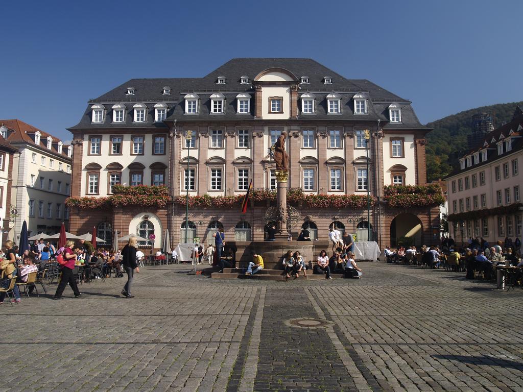 Hotel Zum Ritter St. Georg Heidelberg Bagian luar foto