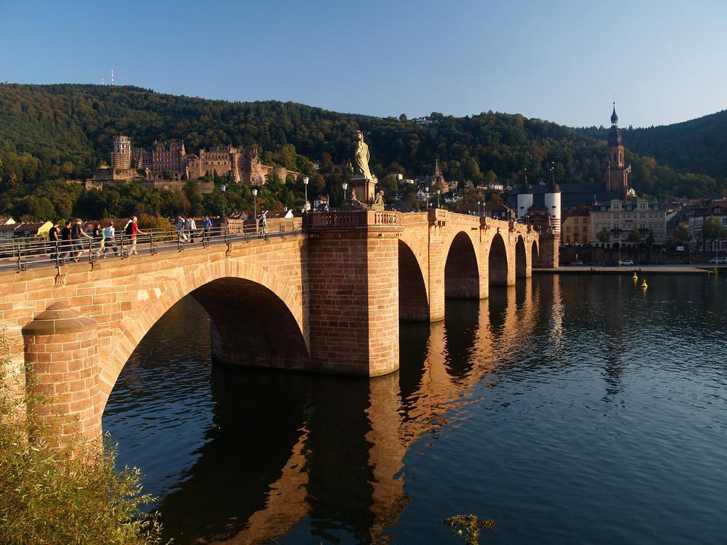 Hotel Zum Ritter St. Georg Heidelberg Bagian luar foto