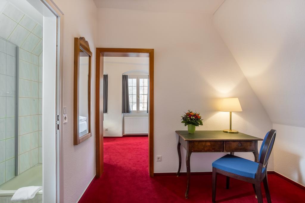 Hotel Zum Ritter St. Georg Heidelberg Bagian luar foto